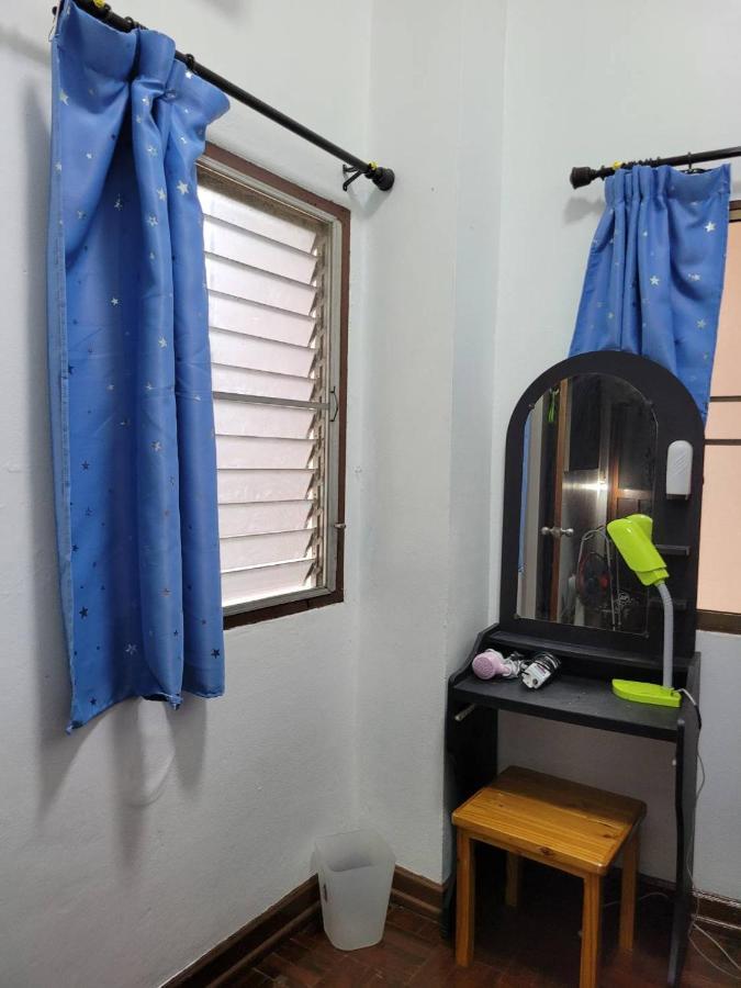 La Maison Verte Hostel Τσιάνγκ Μάι Εξωτερικό φωτογραφία