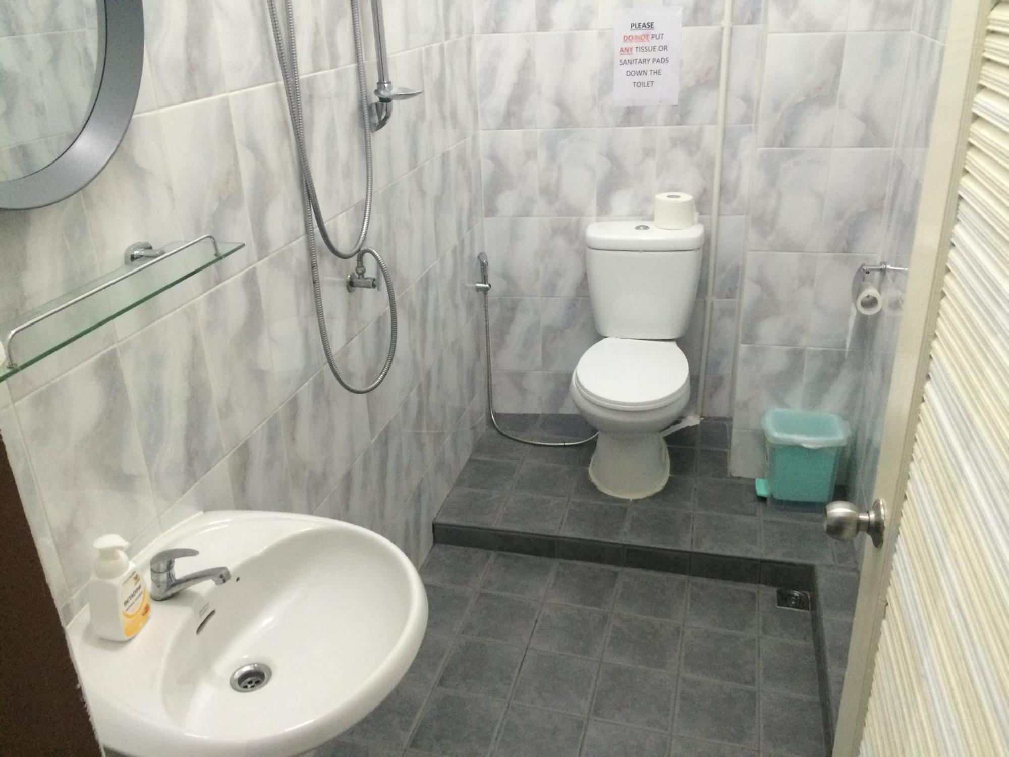 La Maison Verte Hostel Τσιάνγκ Μάι Εξωτερικό φωτογραφία